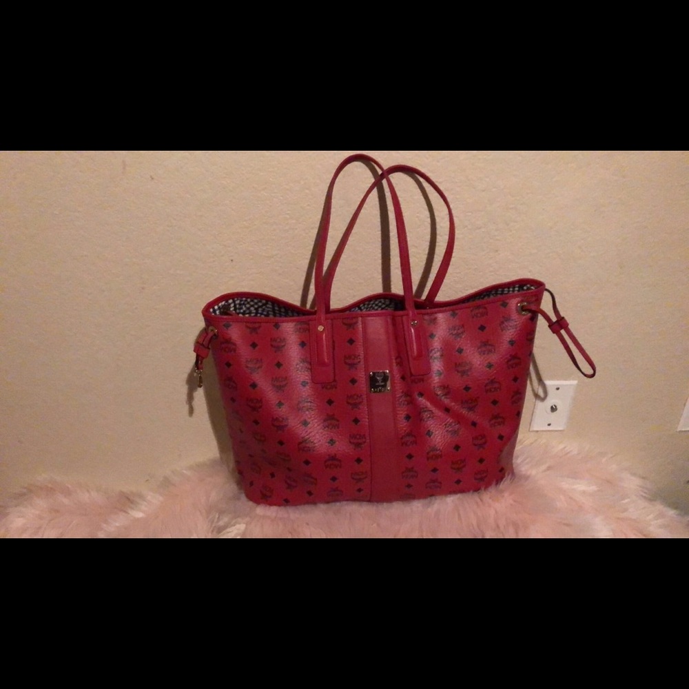 Large Authentic MCM Liz tote